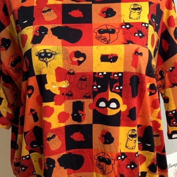 Disney LuLaRoe Collection Top Size Small New With Tags - Picture 2 of 7